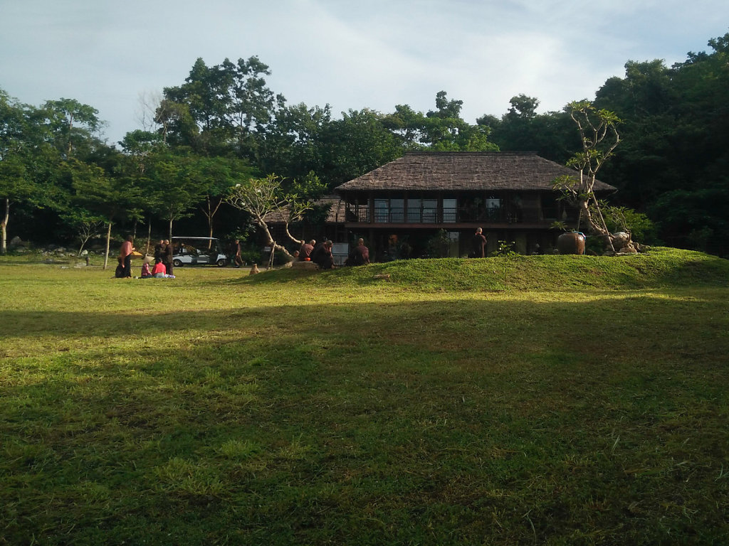 Thai Plum Village